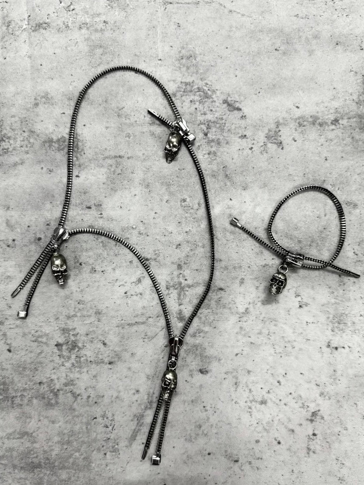 ZIPPER SKULL CHAIN