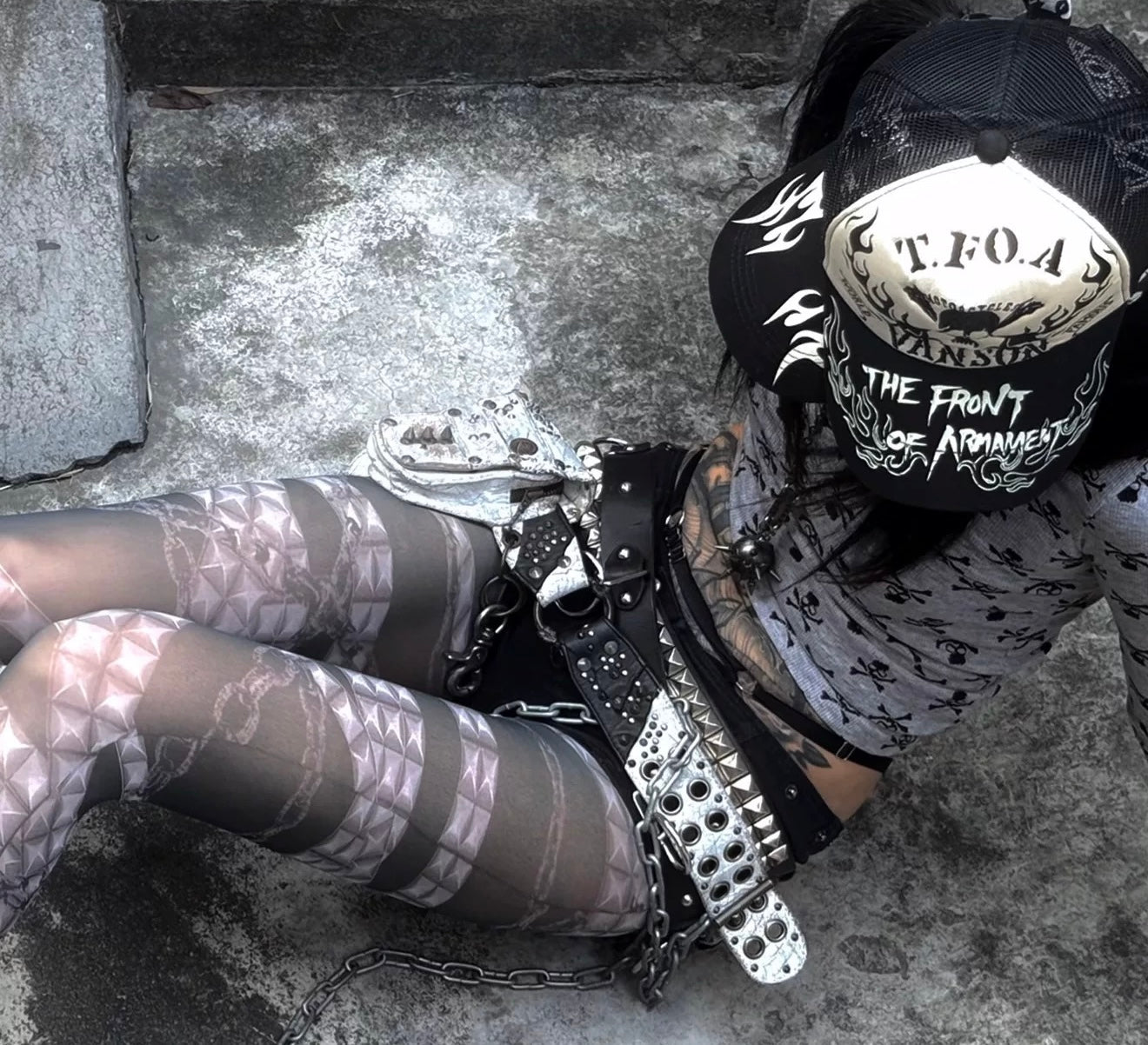 BODY STUDDED TIGHTS