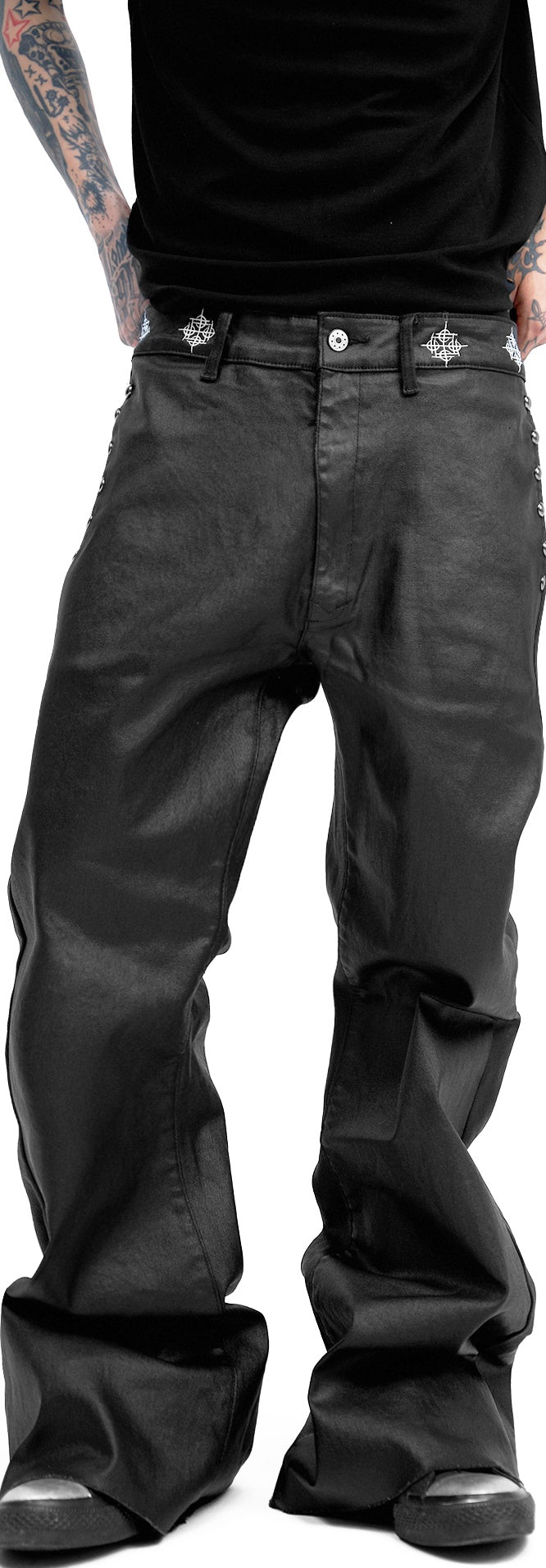 WAX COATED SLIM JEANS