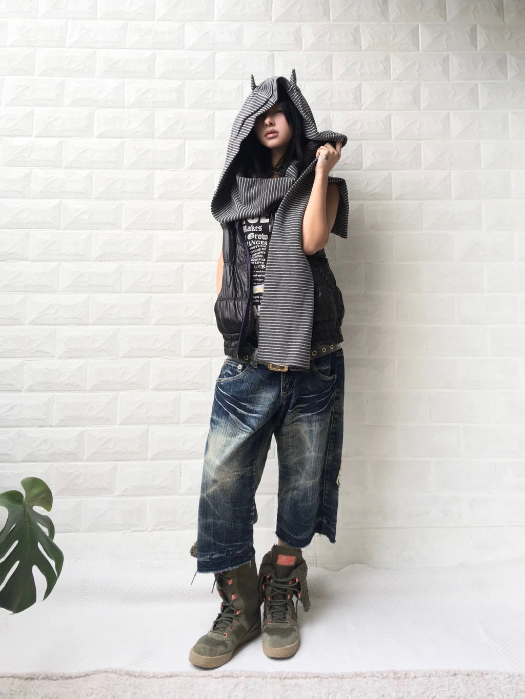 FLEECE HOODIE SCARF
