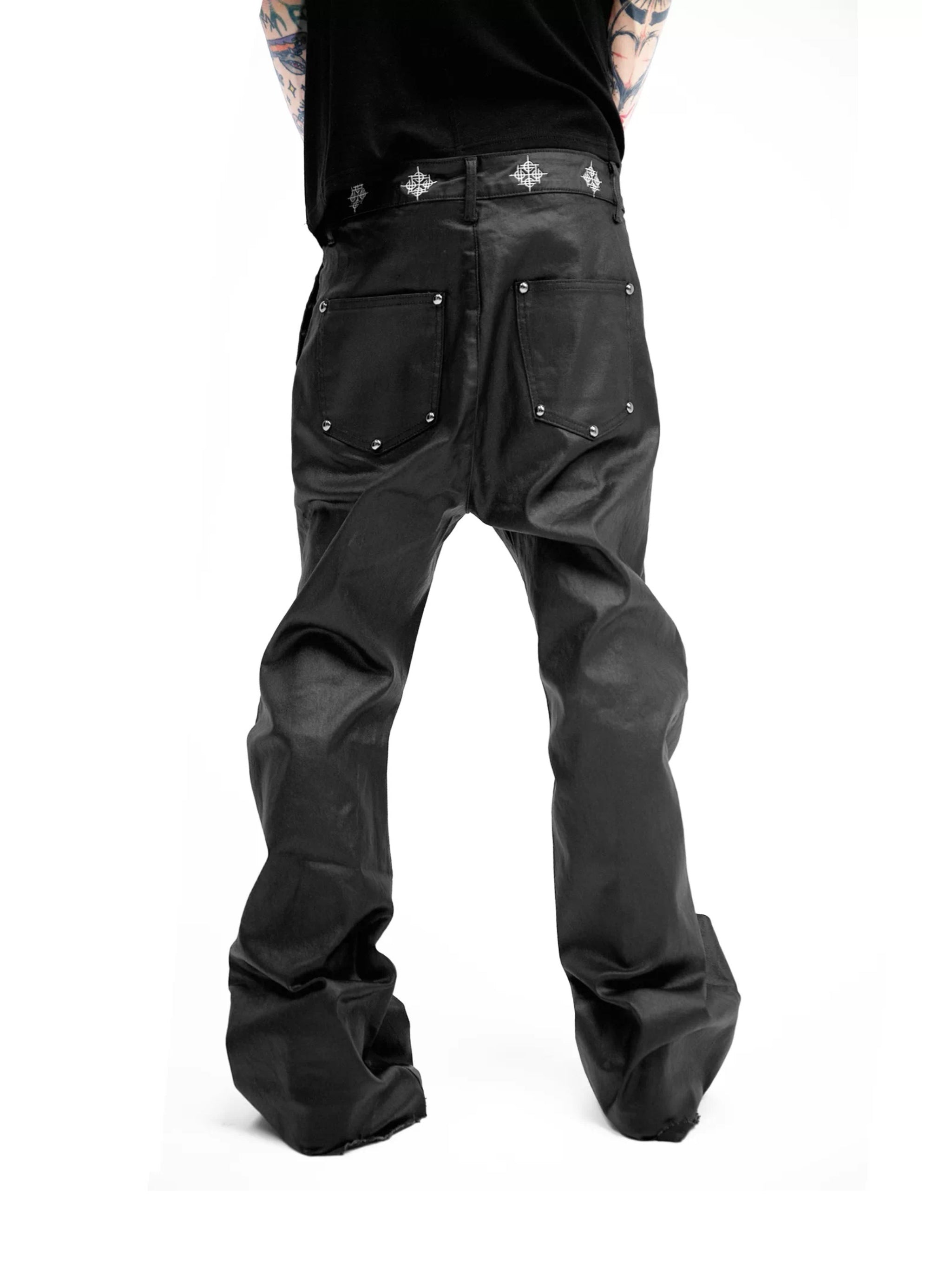 WAX COATED SLIM JEANS