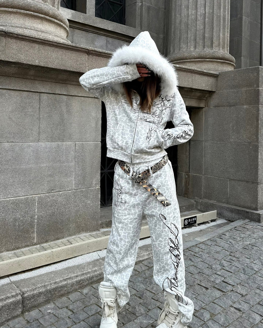 LEOPARD PRINT FUR COLLAR JACKET