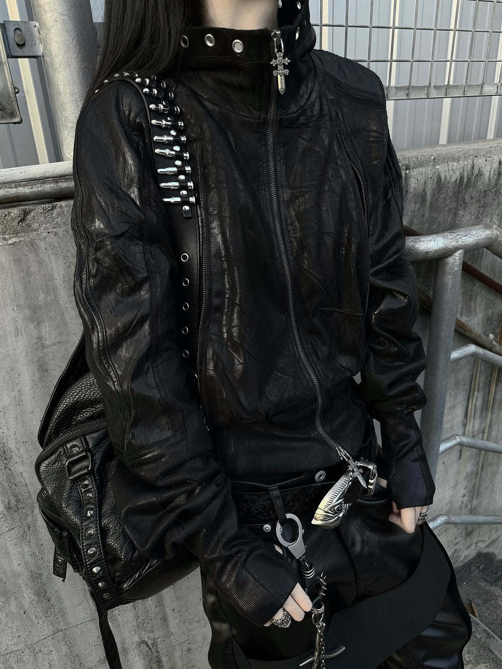 GLOSSY HIGH-NECK ZIP JACKET