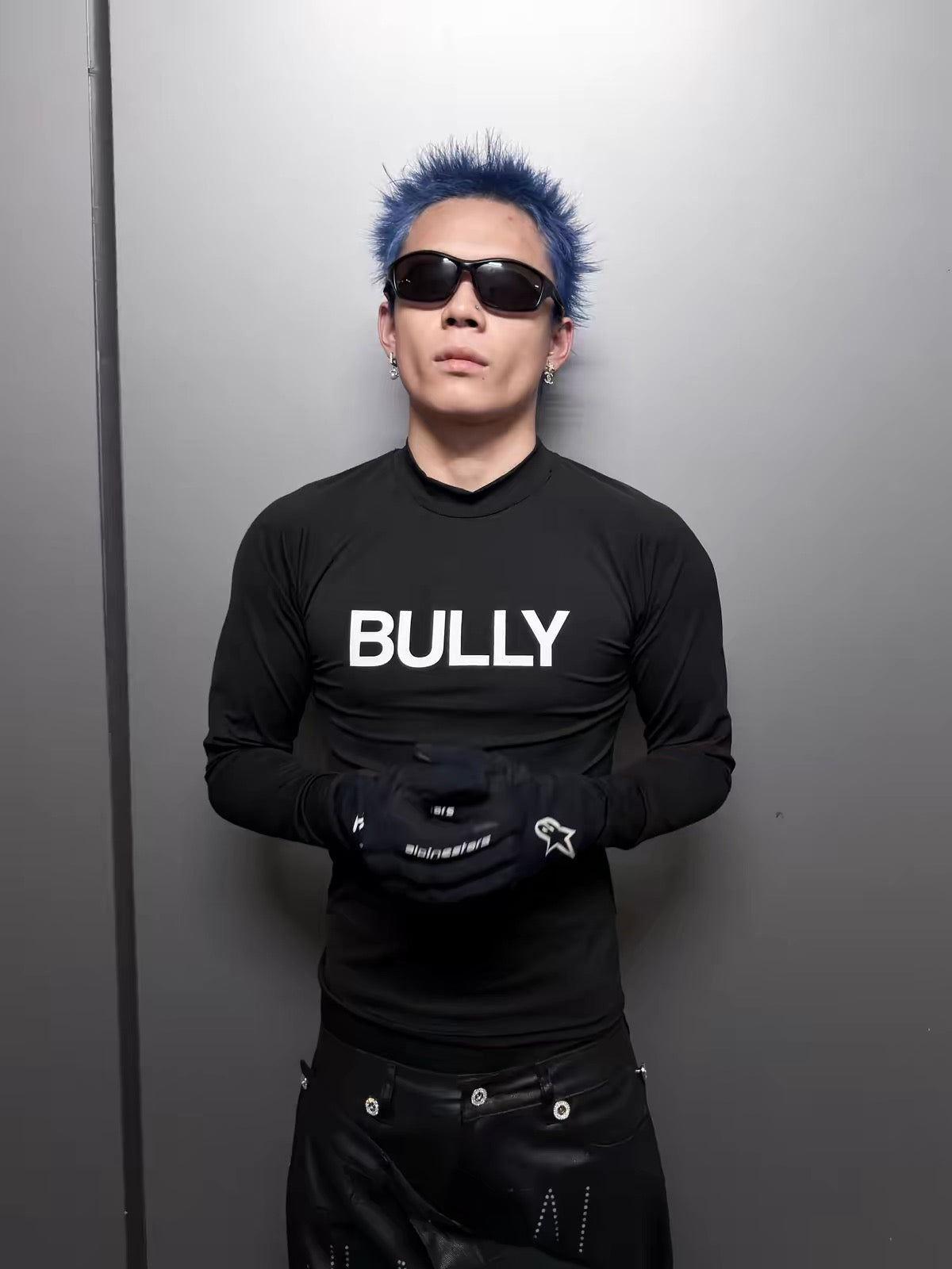 BULLY SLIM-FIT LONG SLEEVE