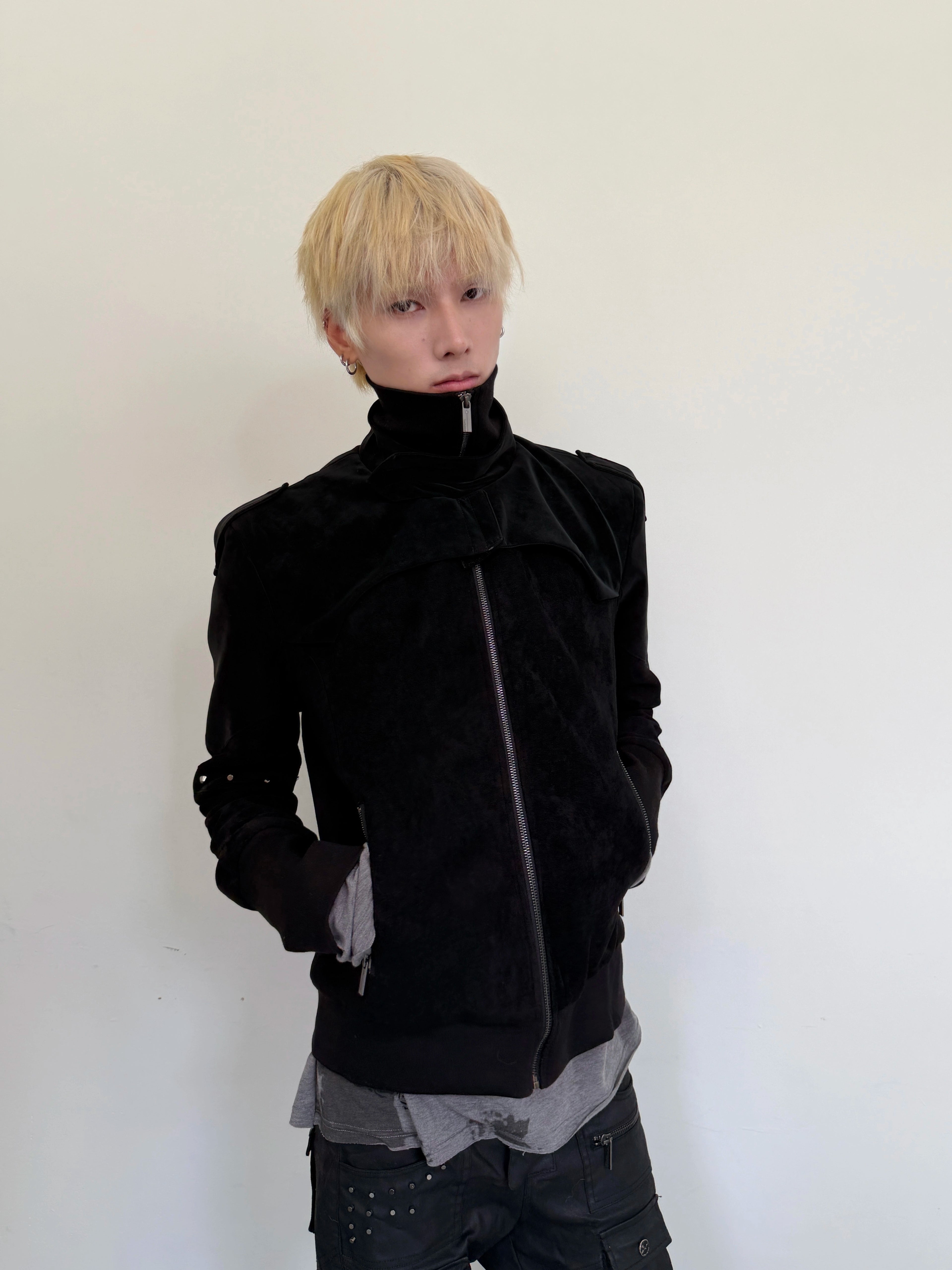 CROPPED STUDDED SUEDE JACKET