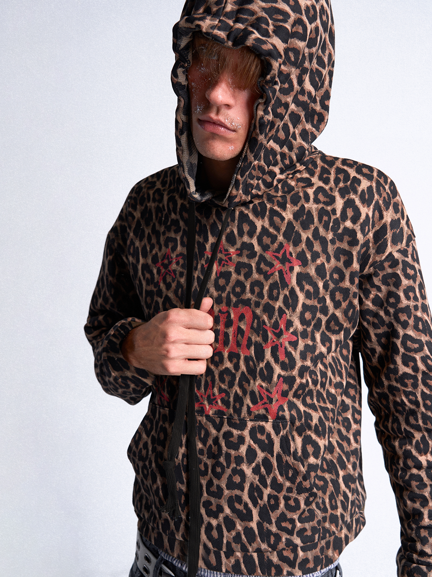 LEOPARD PRINT HOODED SWEATSHIRT