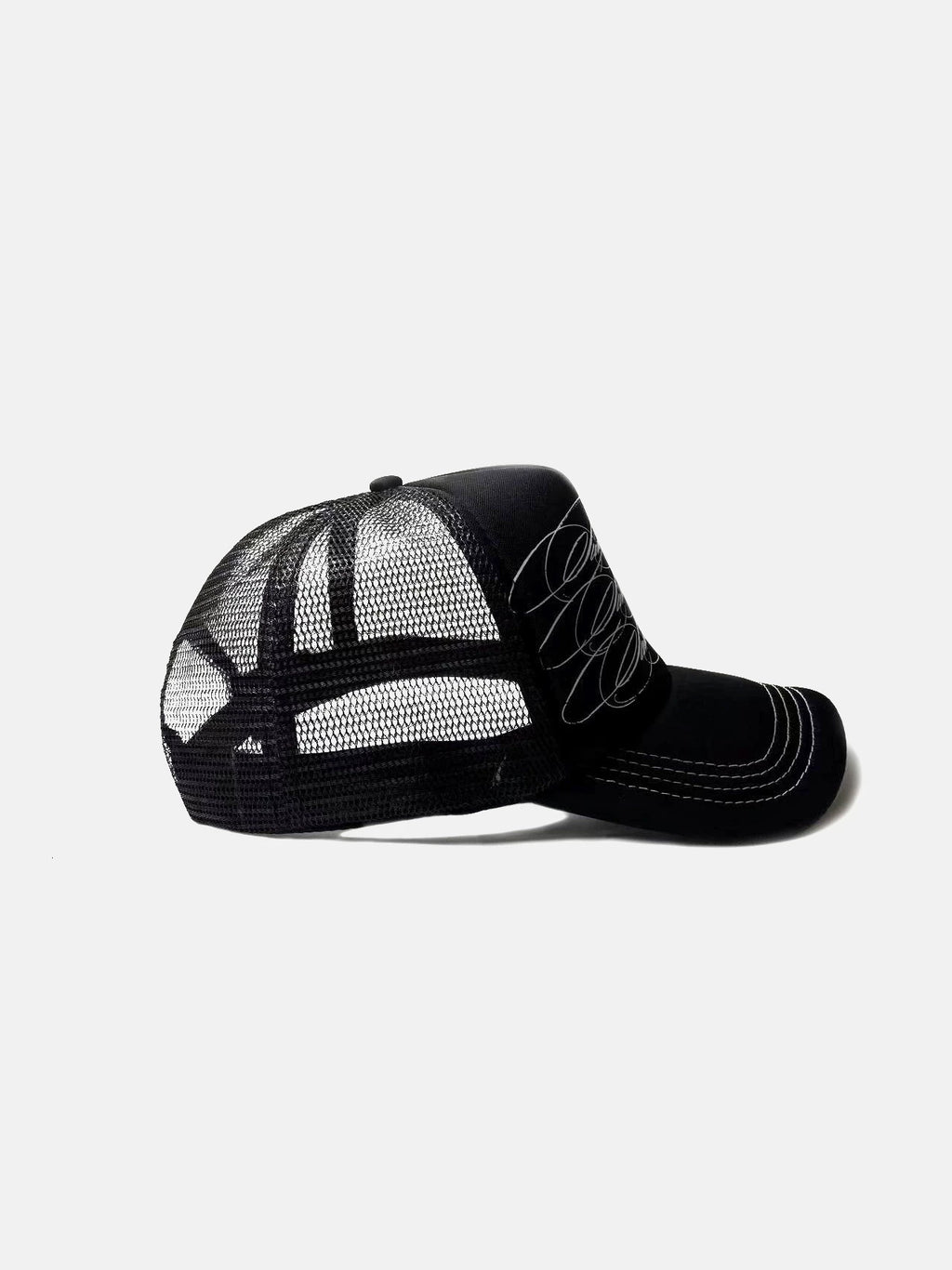 BLACK PRINT TRUCKER HAT