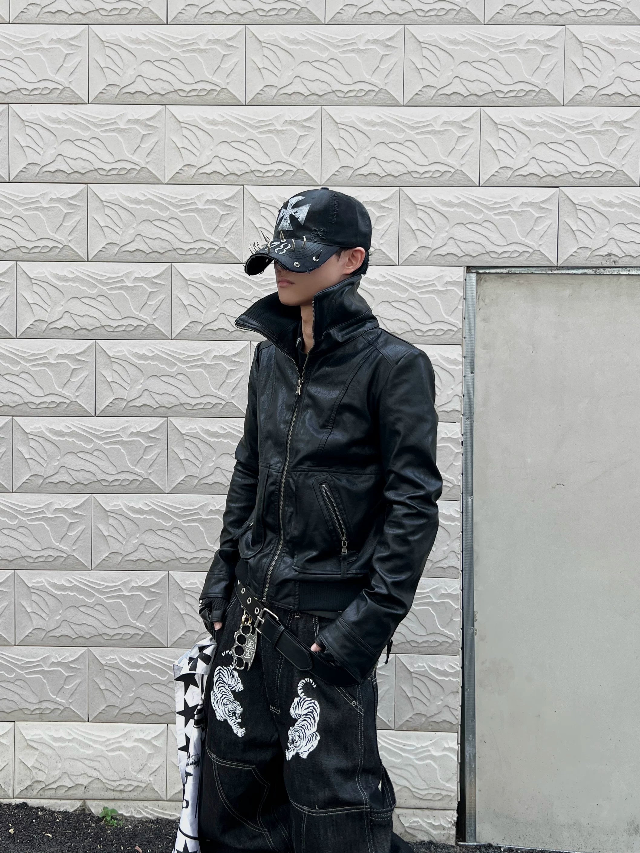 SLIM LEATHER BIKER JACKET