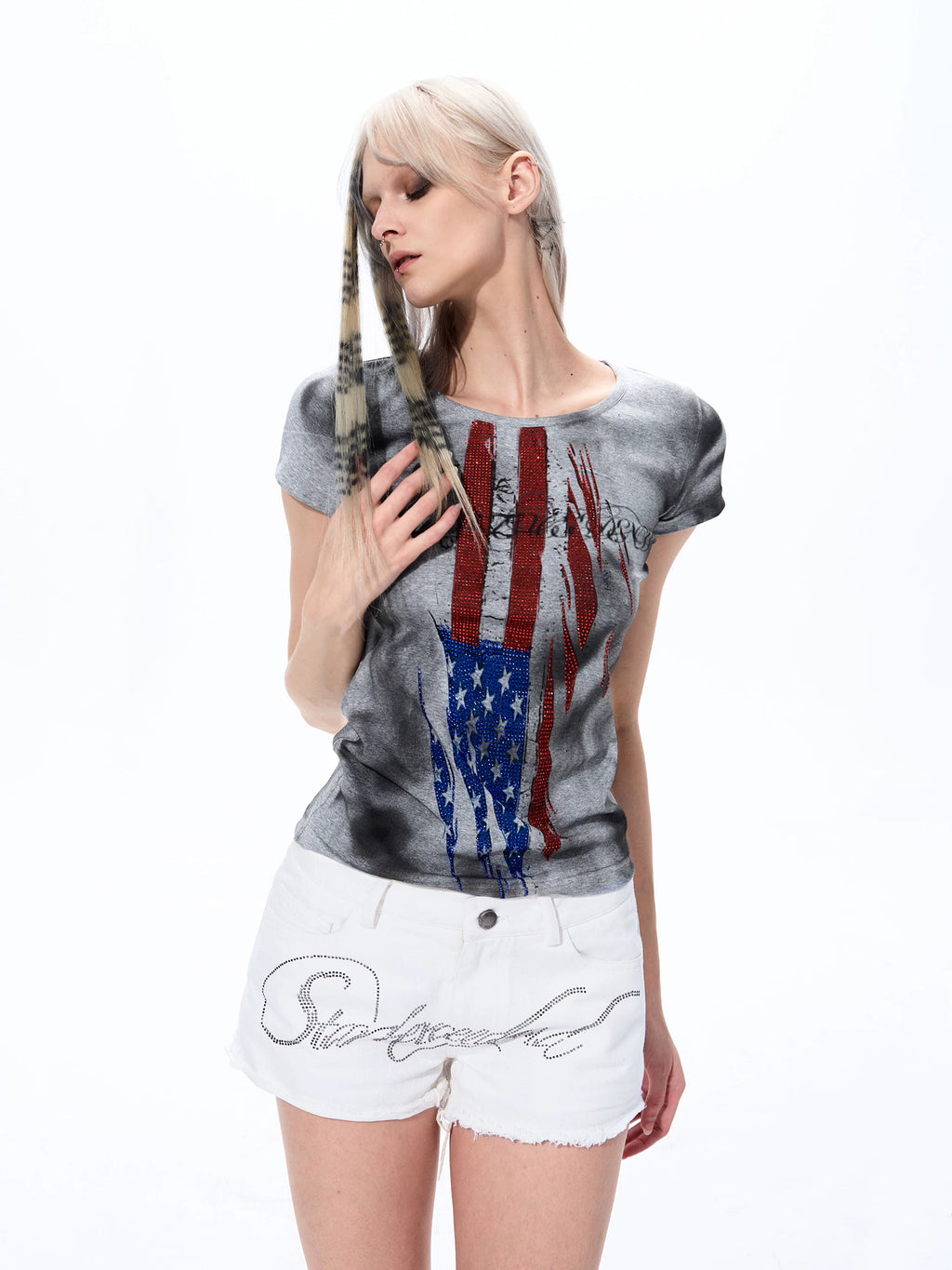 RHINESTONE FLAG TEE