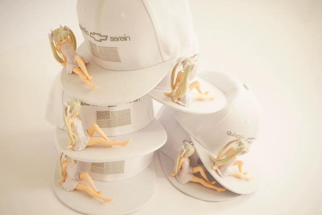 EMBROIDERED BASEBALL CAP
