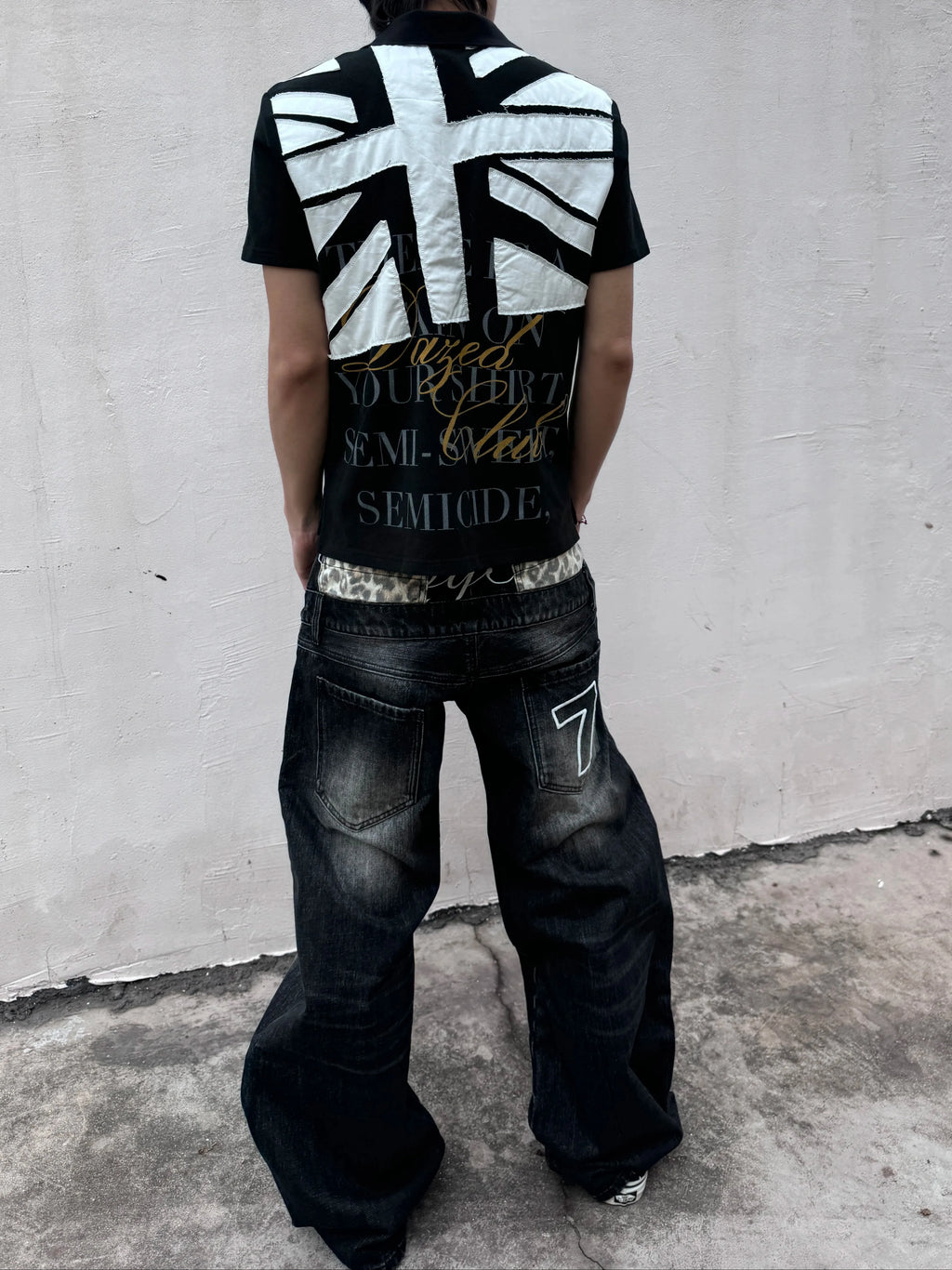 LEOPARD EMBELLISHED BAGGY JEANS