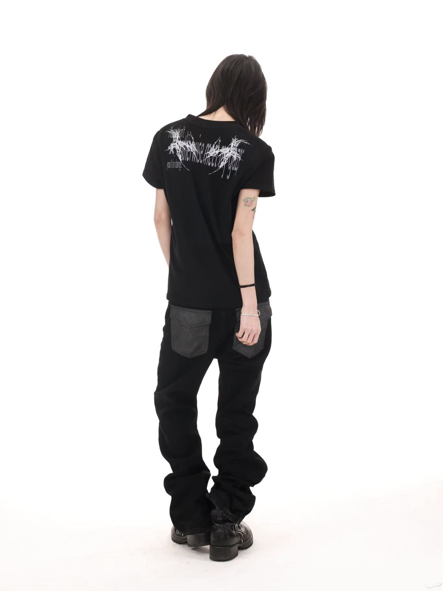 THORN GOTHIC SLOGAN T-SHIRT