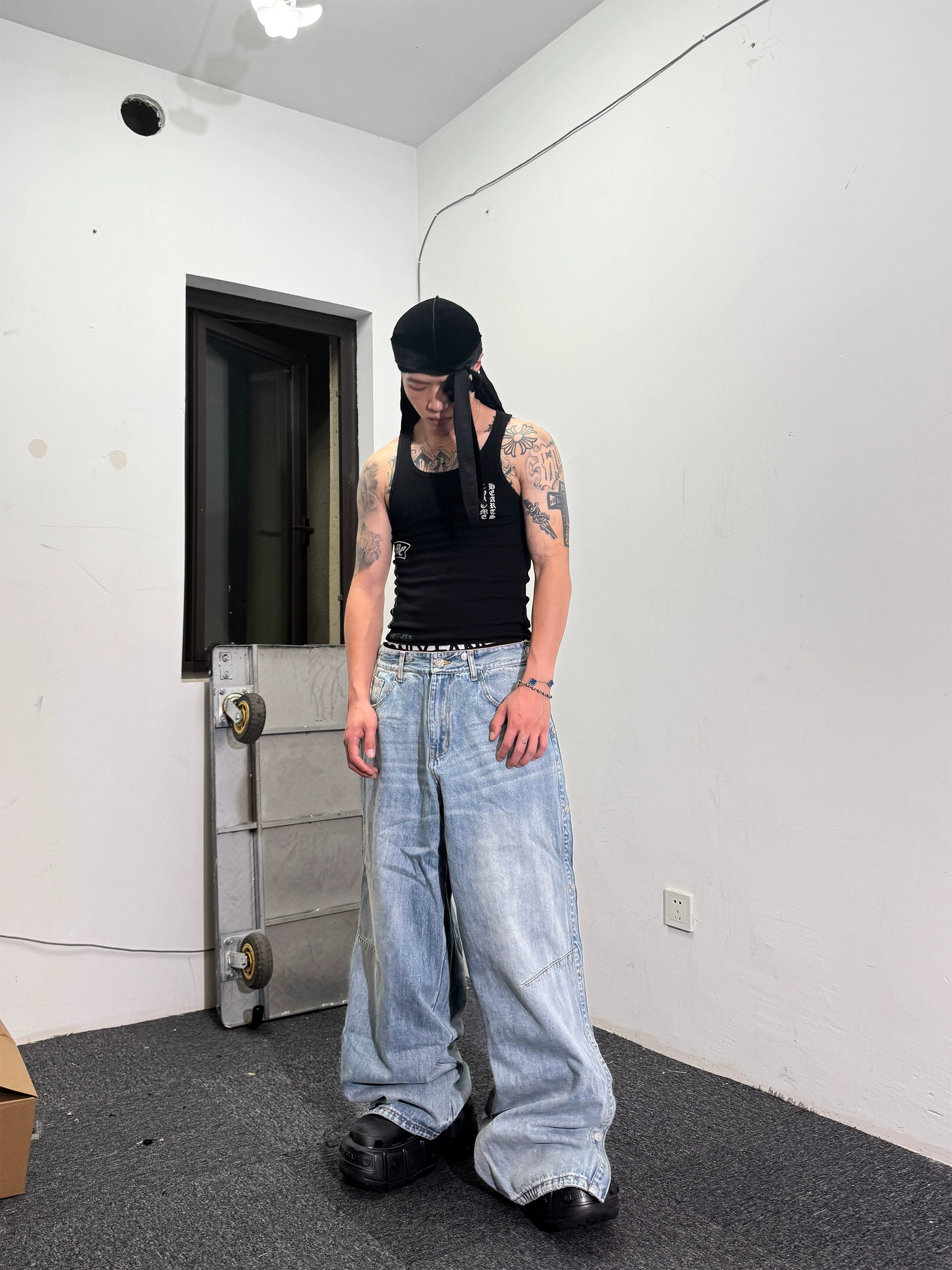 COLORBLOCK DENIM