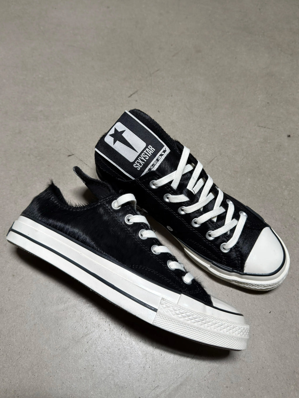 VINTAGE VULCANIZED BOARD SHOES