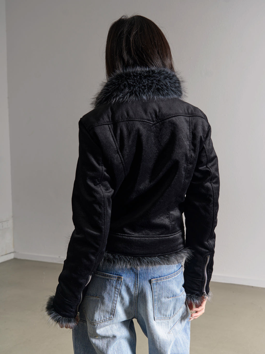 THICK FUR COLLAR JACKET