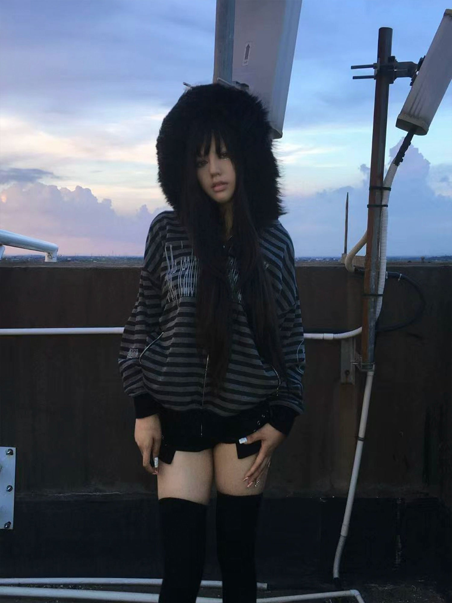 STRIPED HOODED SWEATER