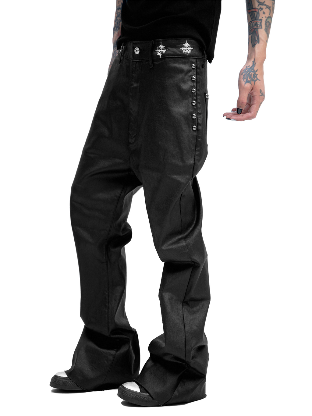 WAX COATED SLIM JEANS