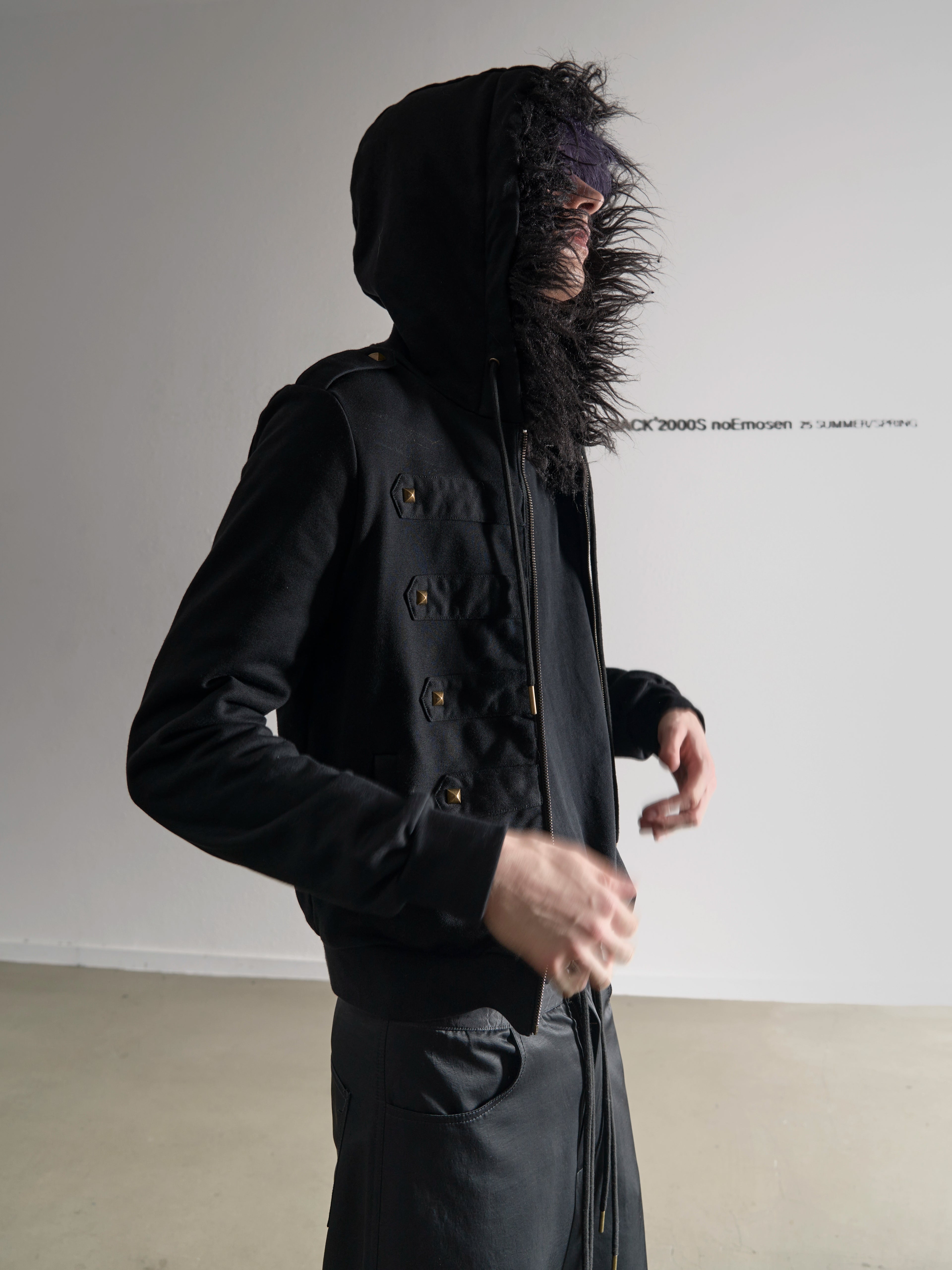 VINTAGE HOODED SWEATSHIRT