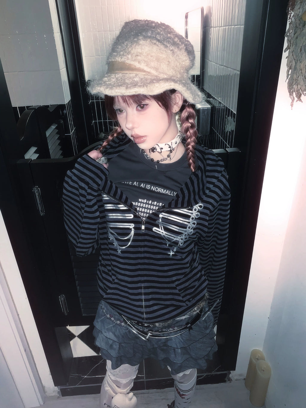 STRIPED SILVER ZIPPER BLOUSE