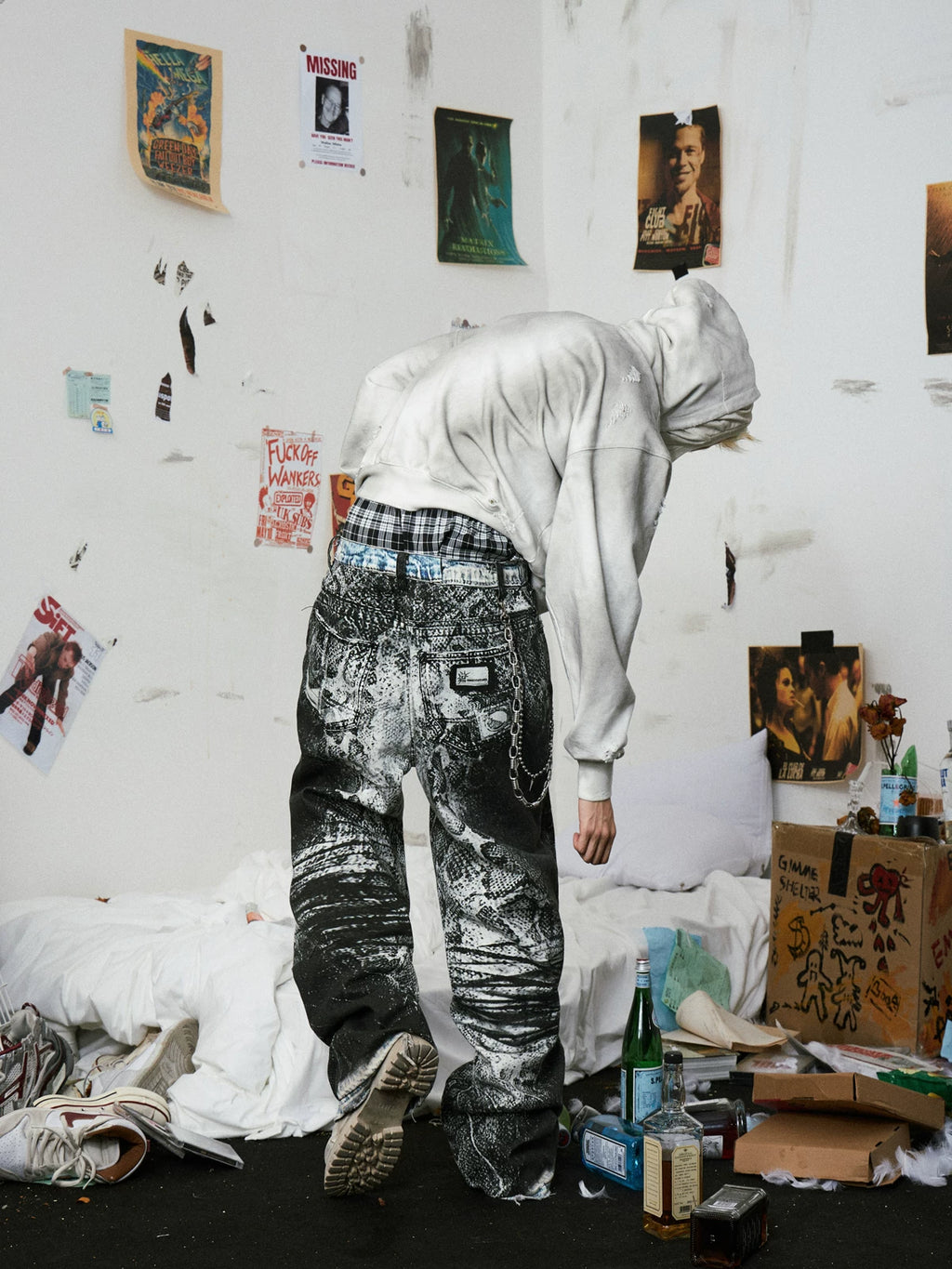 SNAKE PRINT RIPPED DENIM PANTS