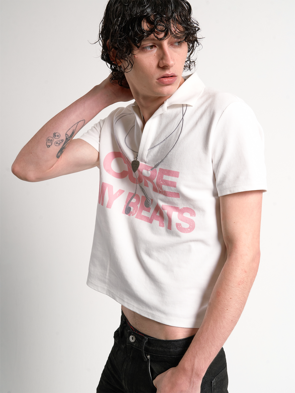 EMBROIDERED BEADED TEE
