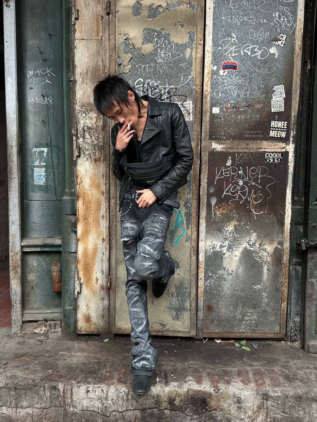 ANCIENT RIVET DENIM TROUSERS
