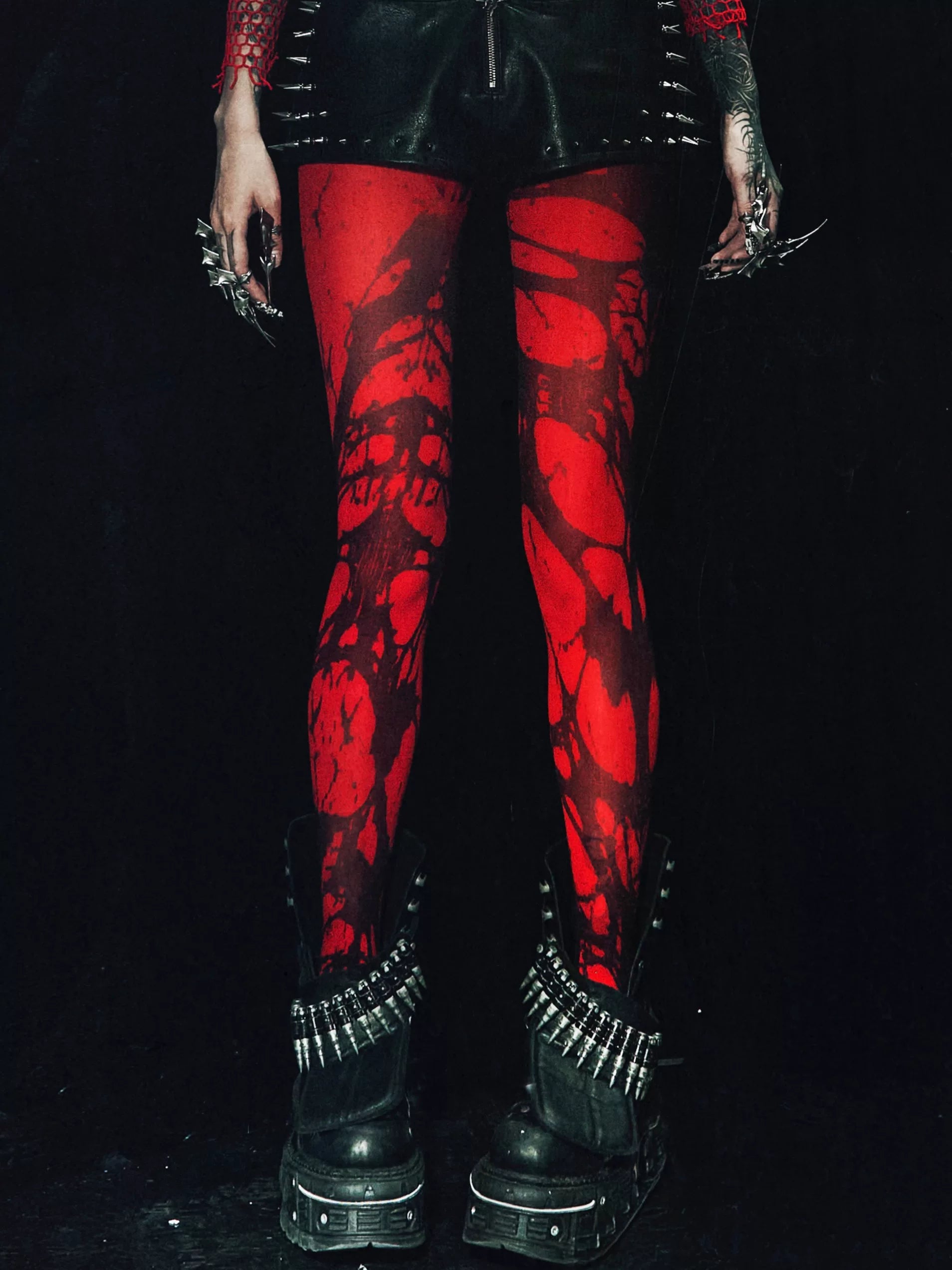 BLOOD TRACE SKIN
