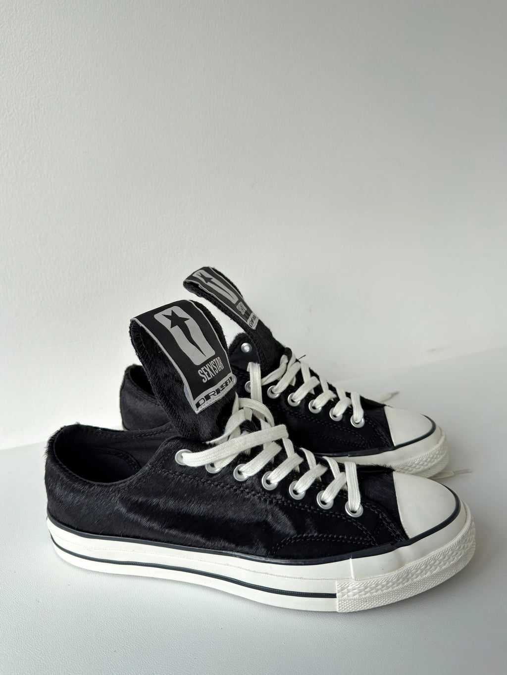 VINTAGE VULCANIZED BOARD SHOES
