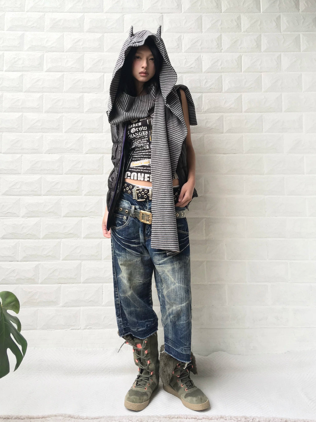 FLEECE HOODIE SCARF