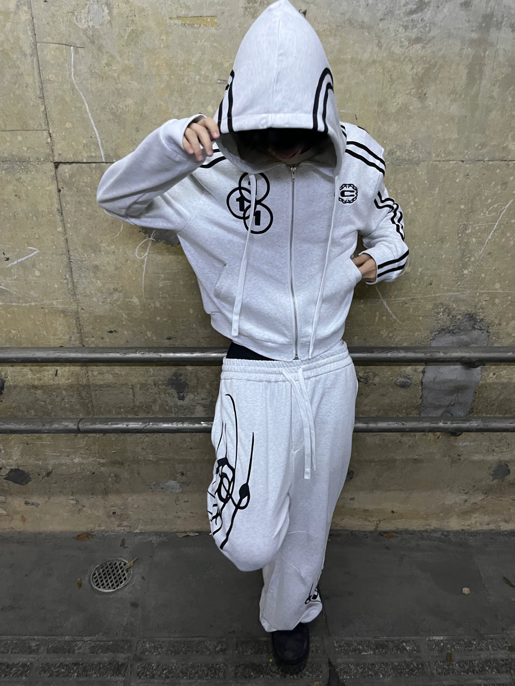 EMBROIDERED STREET PATCH HOODIE