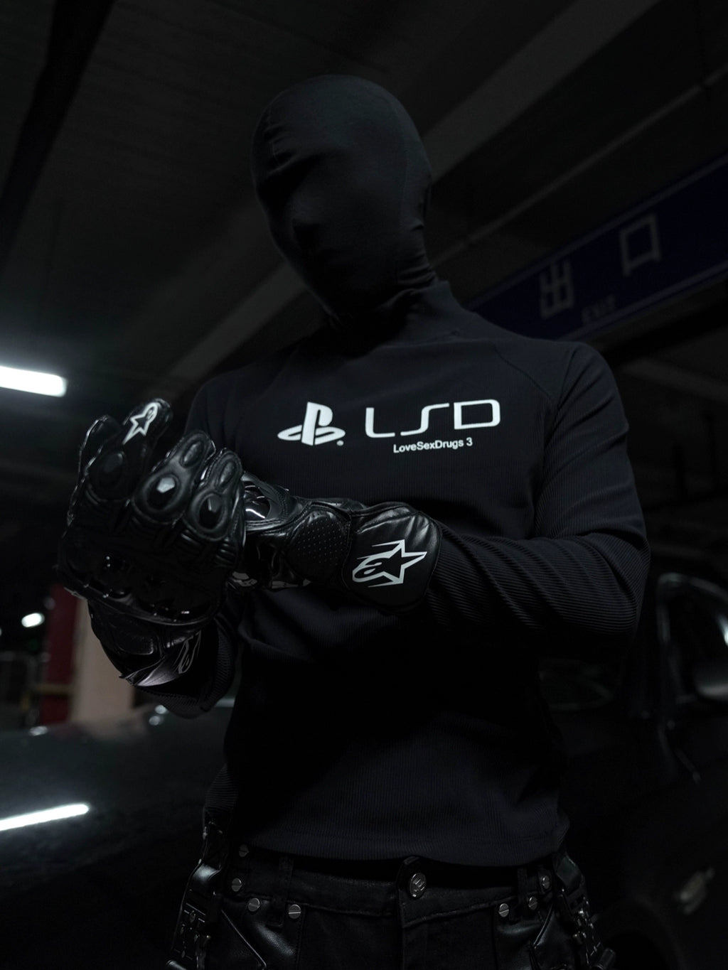 LOADING BODY SUIT