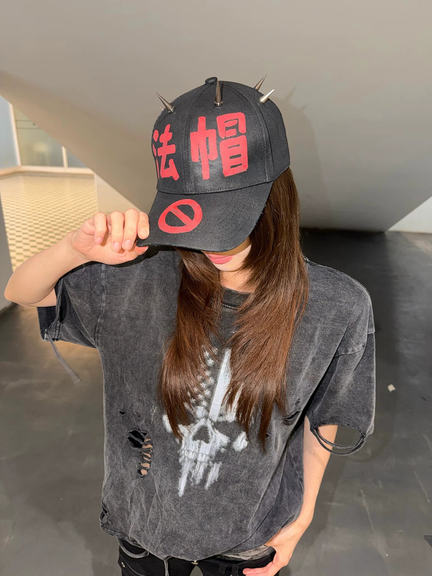 GRAFFITI RIVET BASEBALL CAP