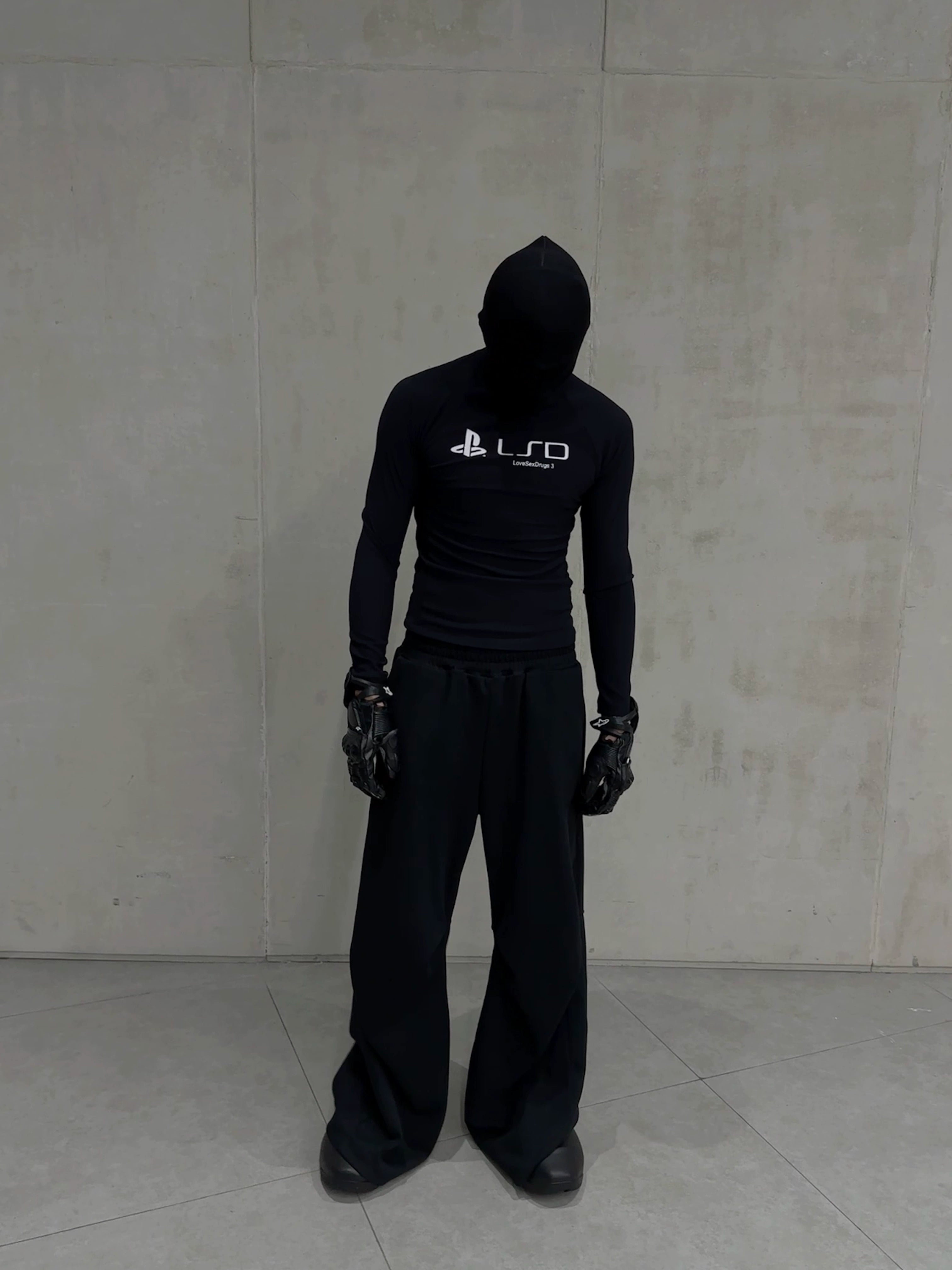 LOADING BODY SUIT