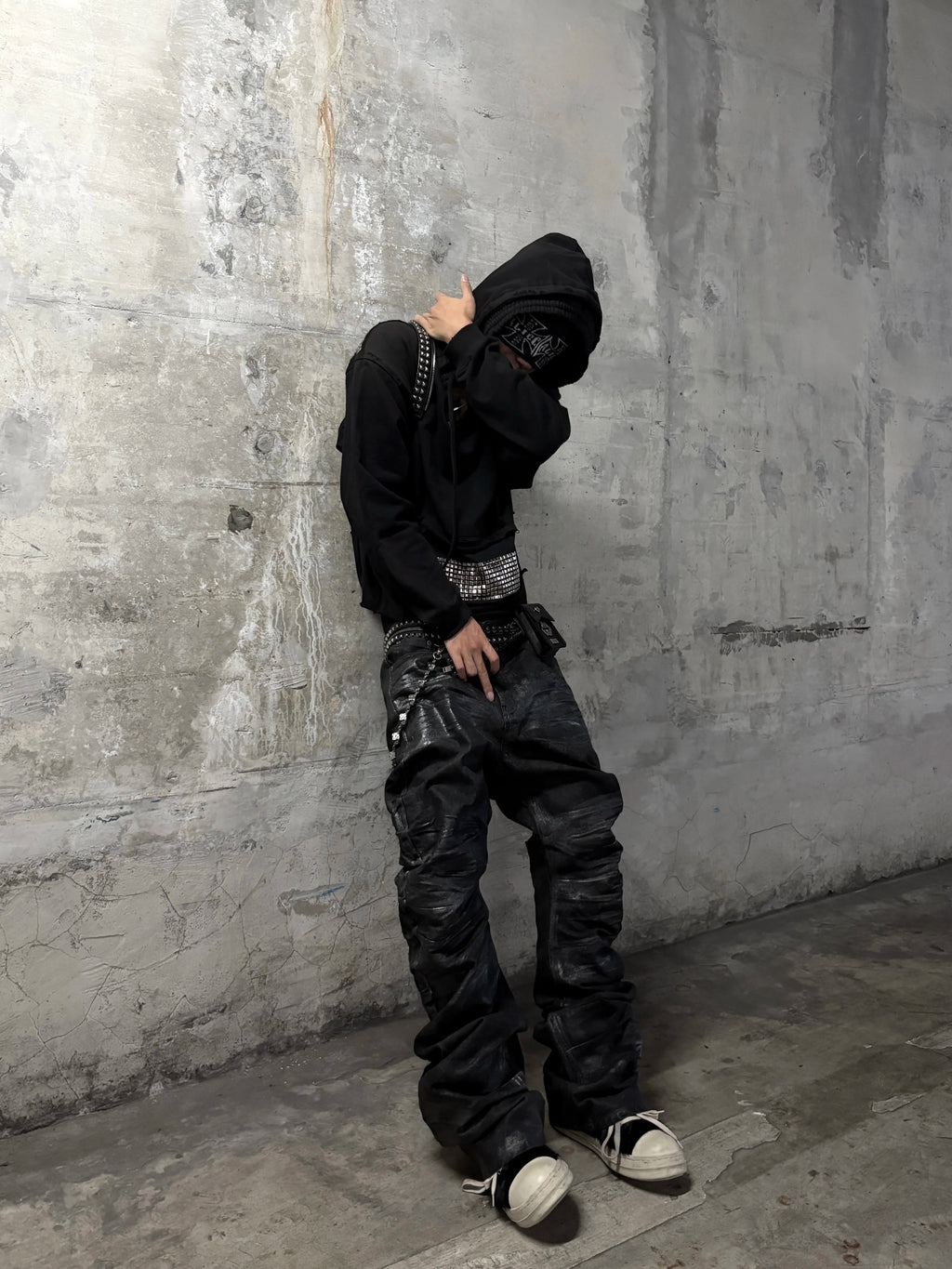 BAMBOO PATTERN BLACK JEANS