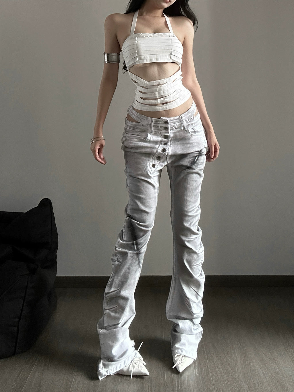 CAT WHISKERS CURVED JEANS