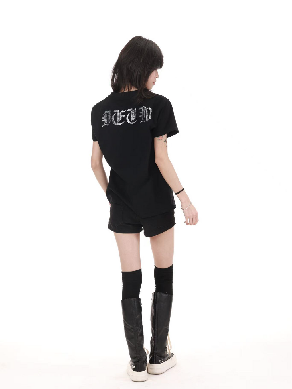 LEOPARD FLAG GRAPHIC T-SHIRT