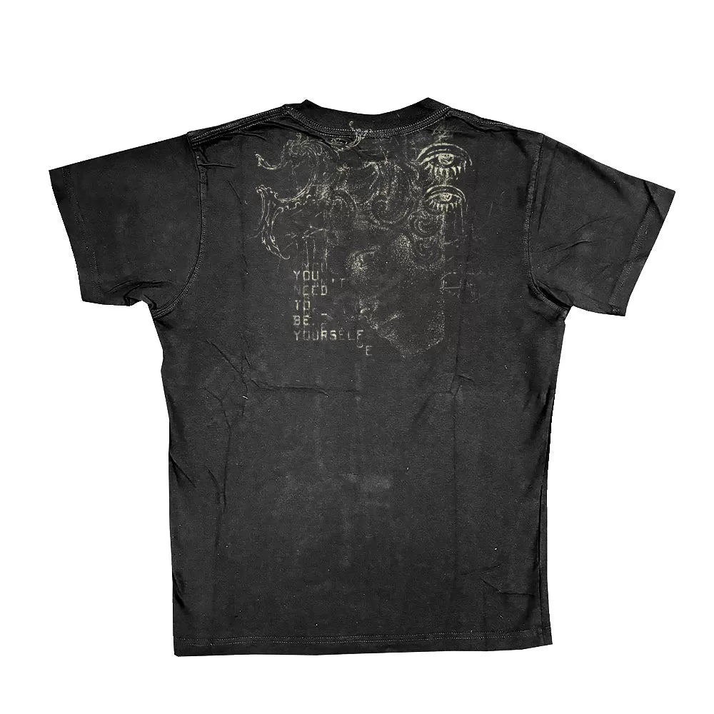 VINTAGE GRAPHIC TEE