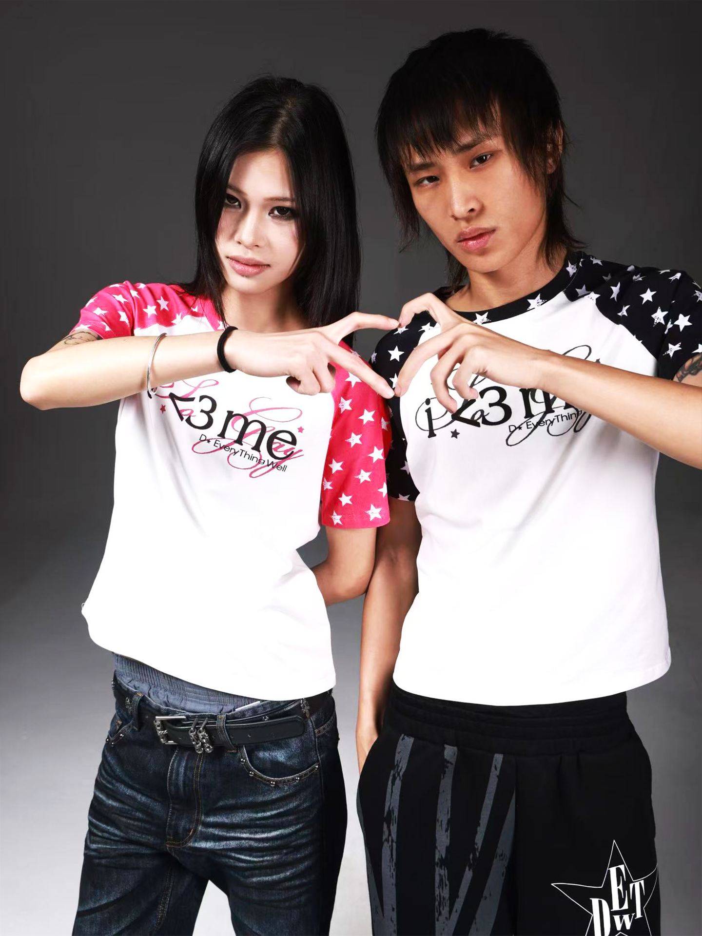 COLORFUL STAR PRINT T-SHIRT