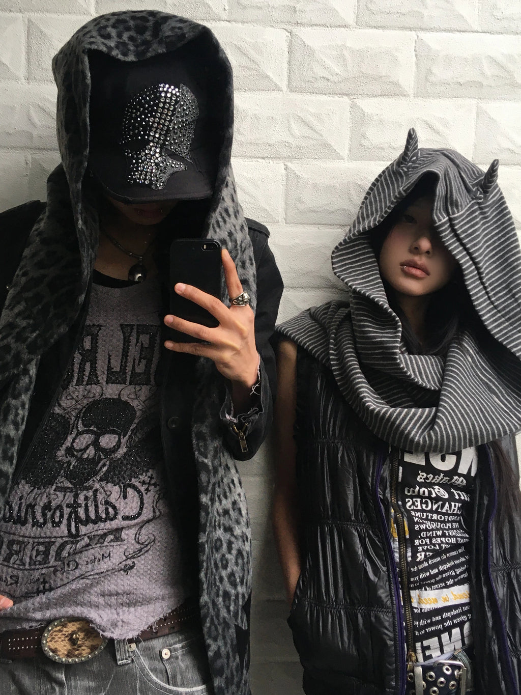 FLEECE HOODIE SCARF