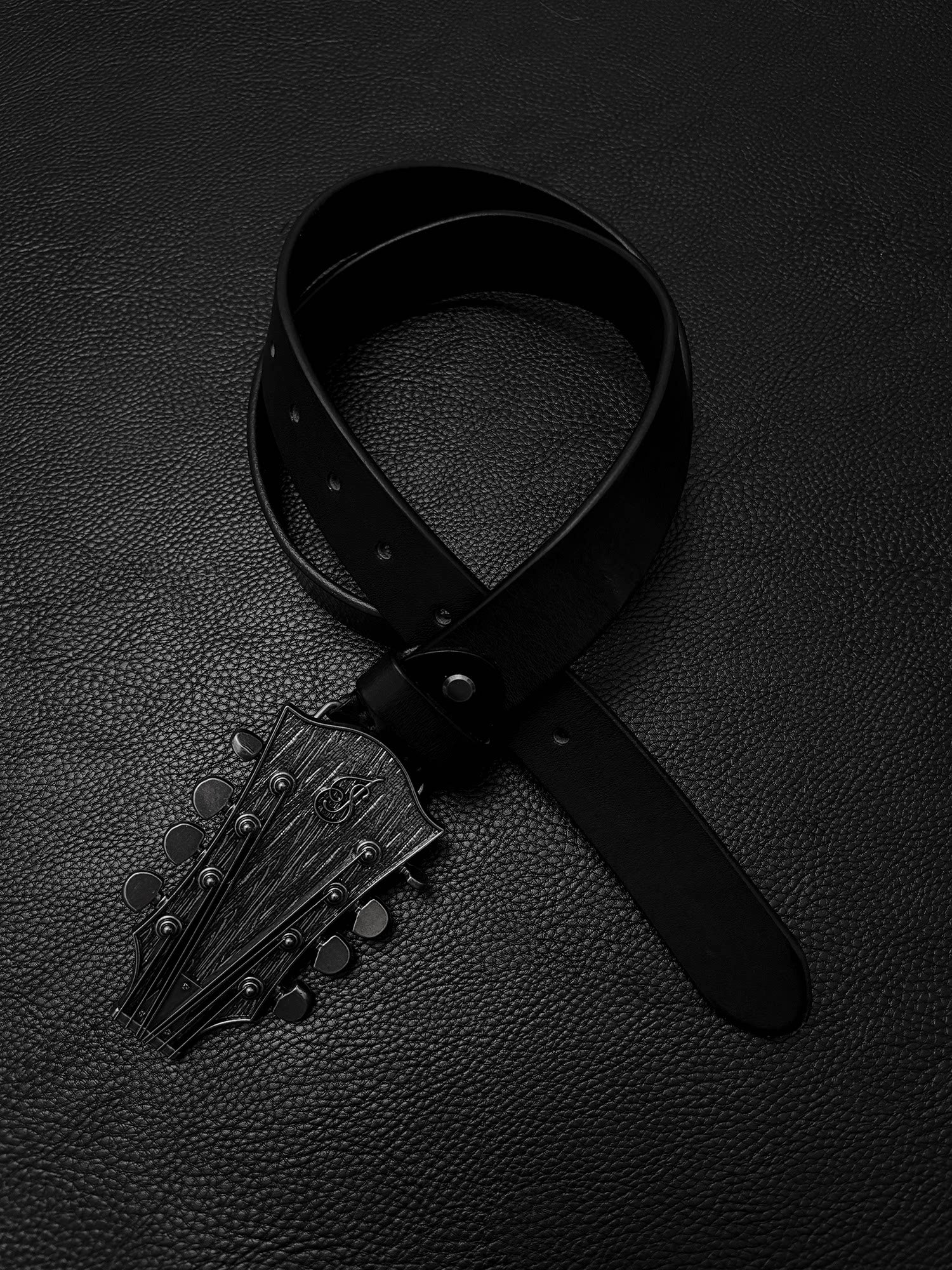 VINTAGE GUITAR BELT