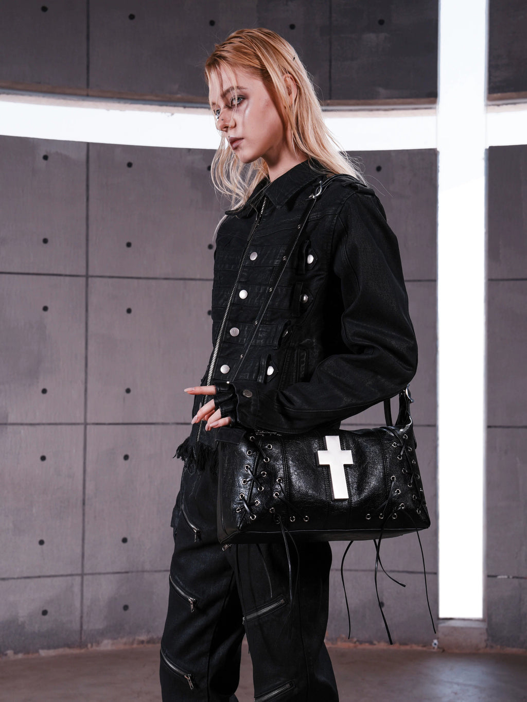CROSSBODY TOTE BAG WITH STRAPS