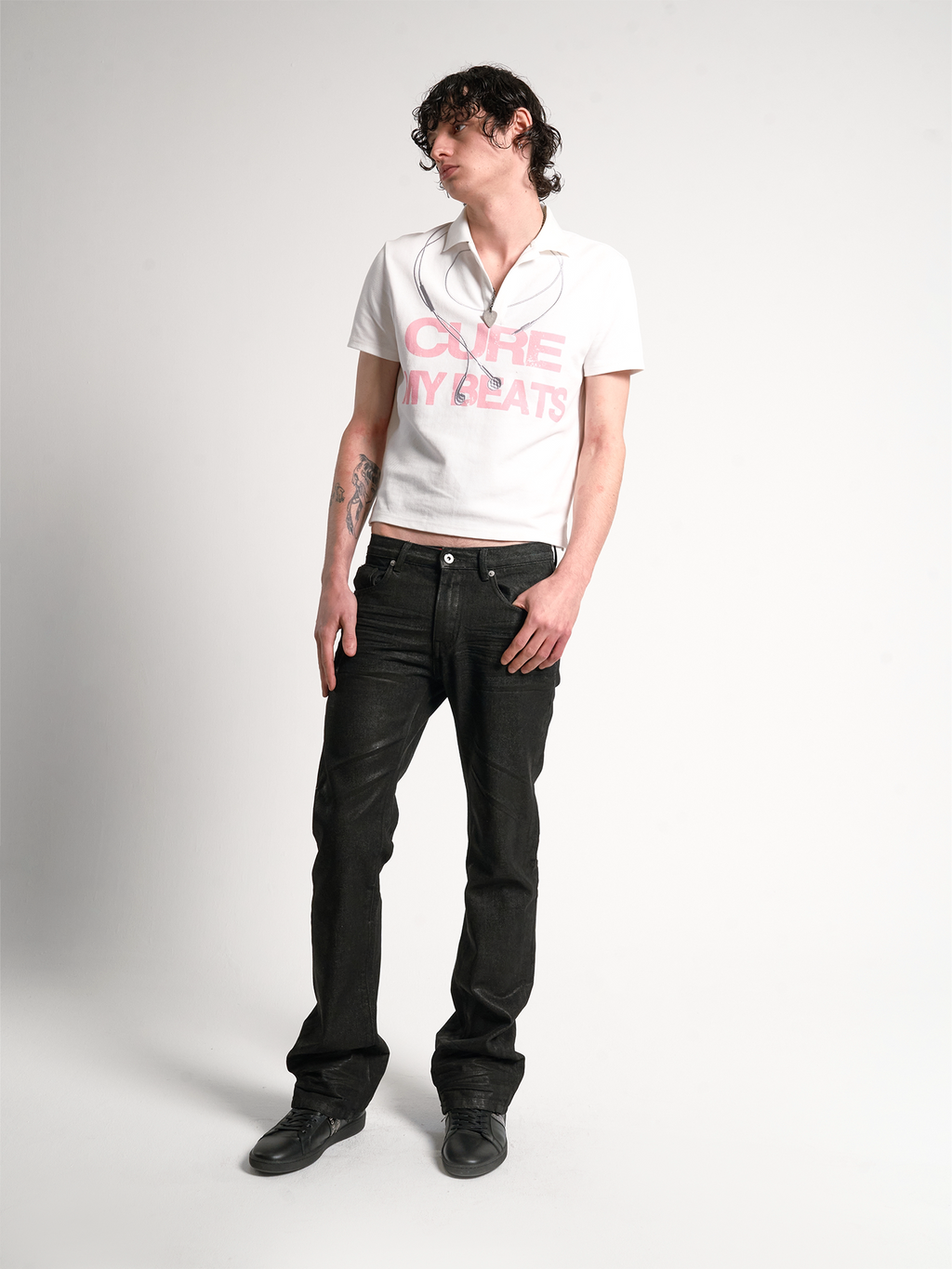 EMBROIDERED BEADED TEE