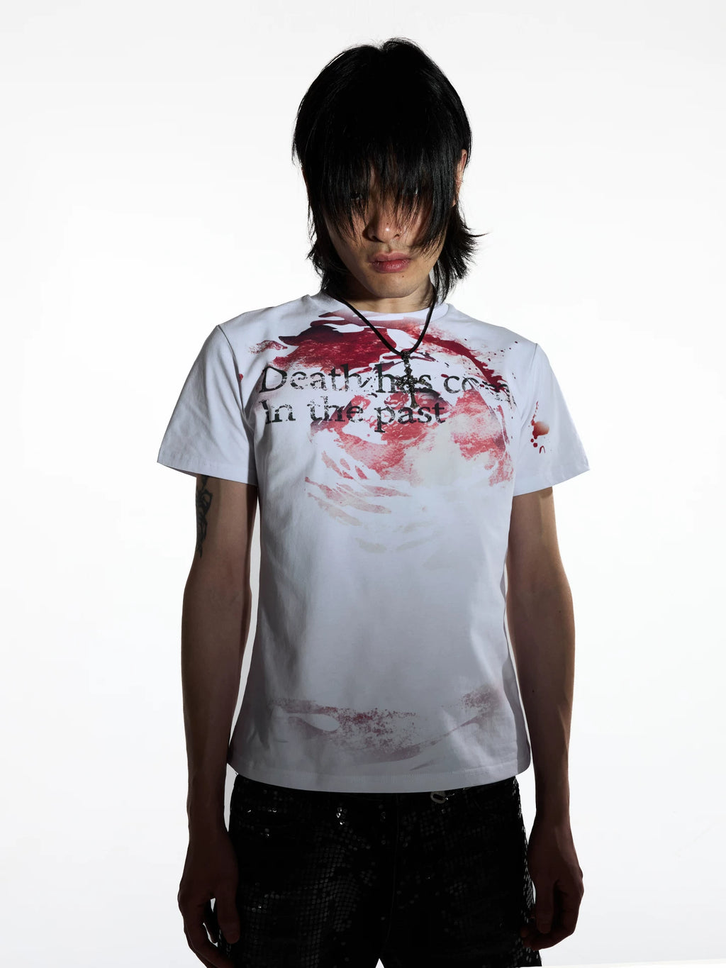 DISTRESSED BLOOD STAINED TEE