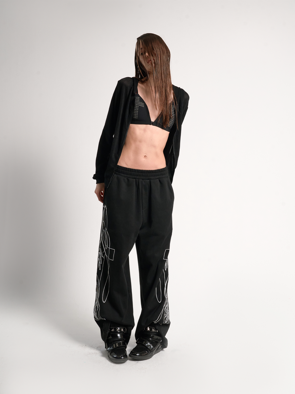 3D EMBROIDERY BAGGY SWEAT PANTS