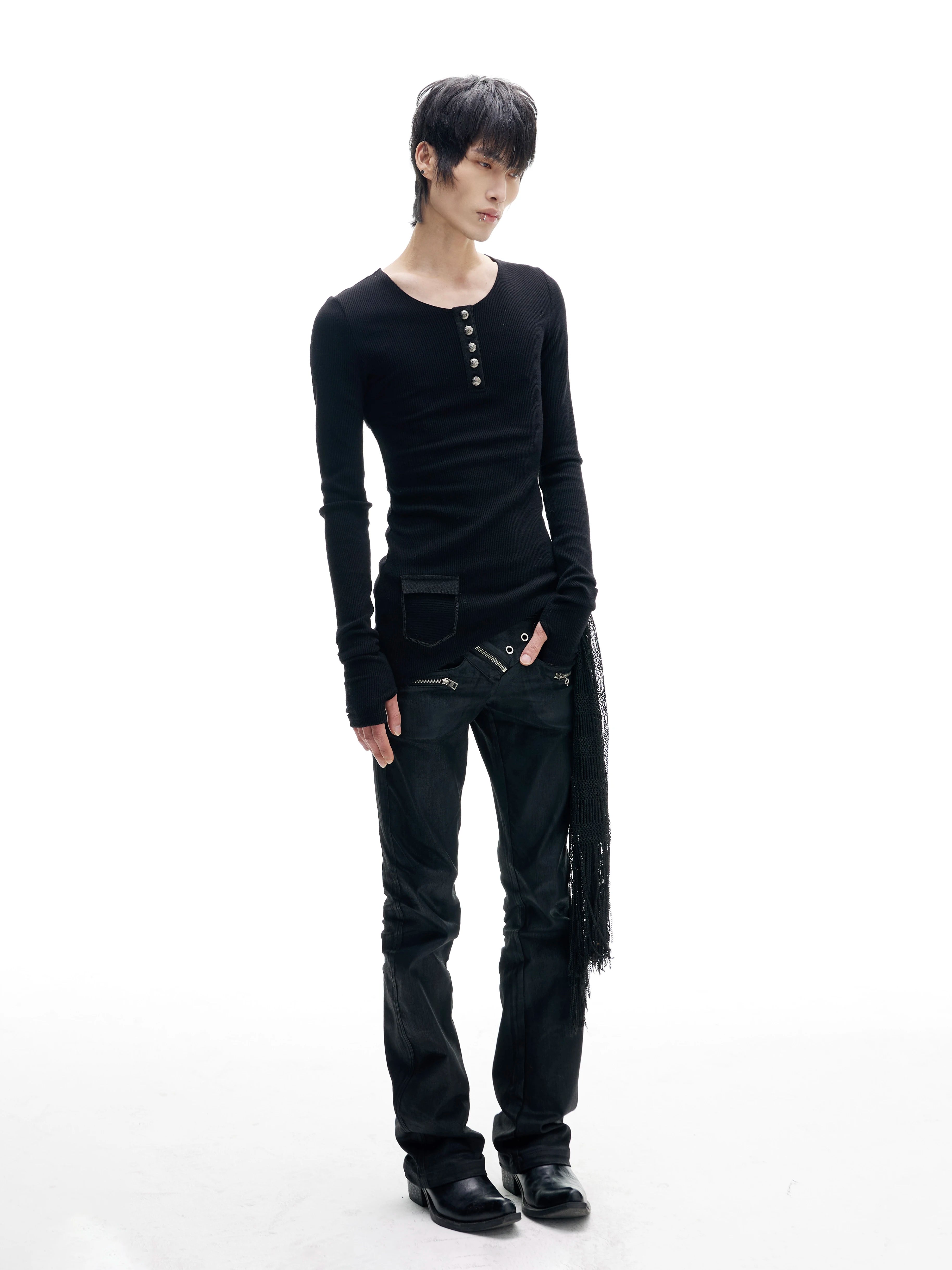 IRREGULAR SLANT HEM KNIT SWEATER