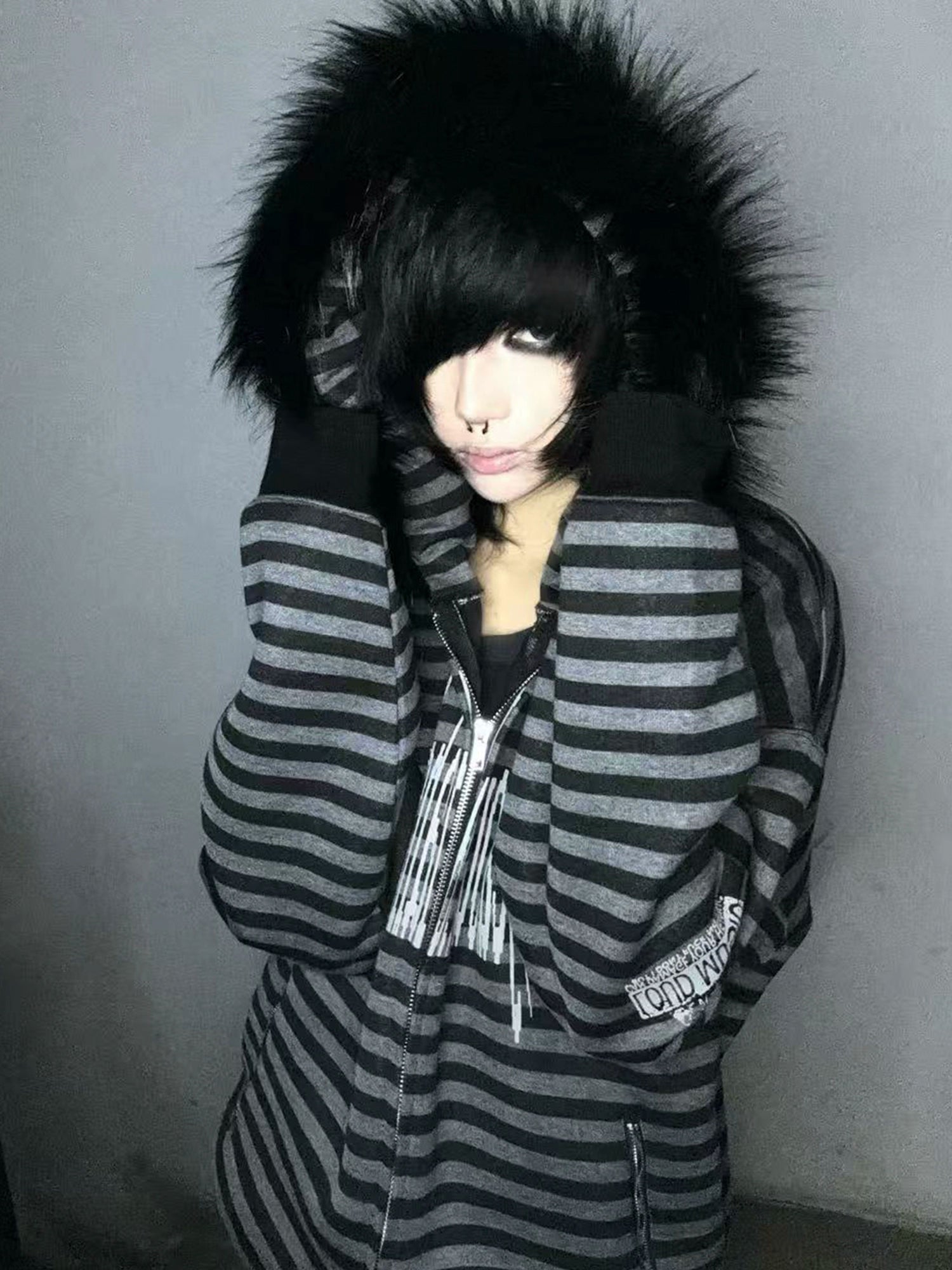 STRIPED HOODED SWEATER