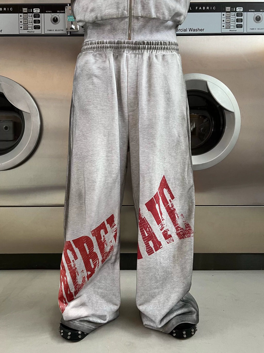REBEL WAVE SWEATPANTS