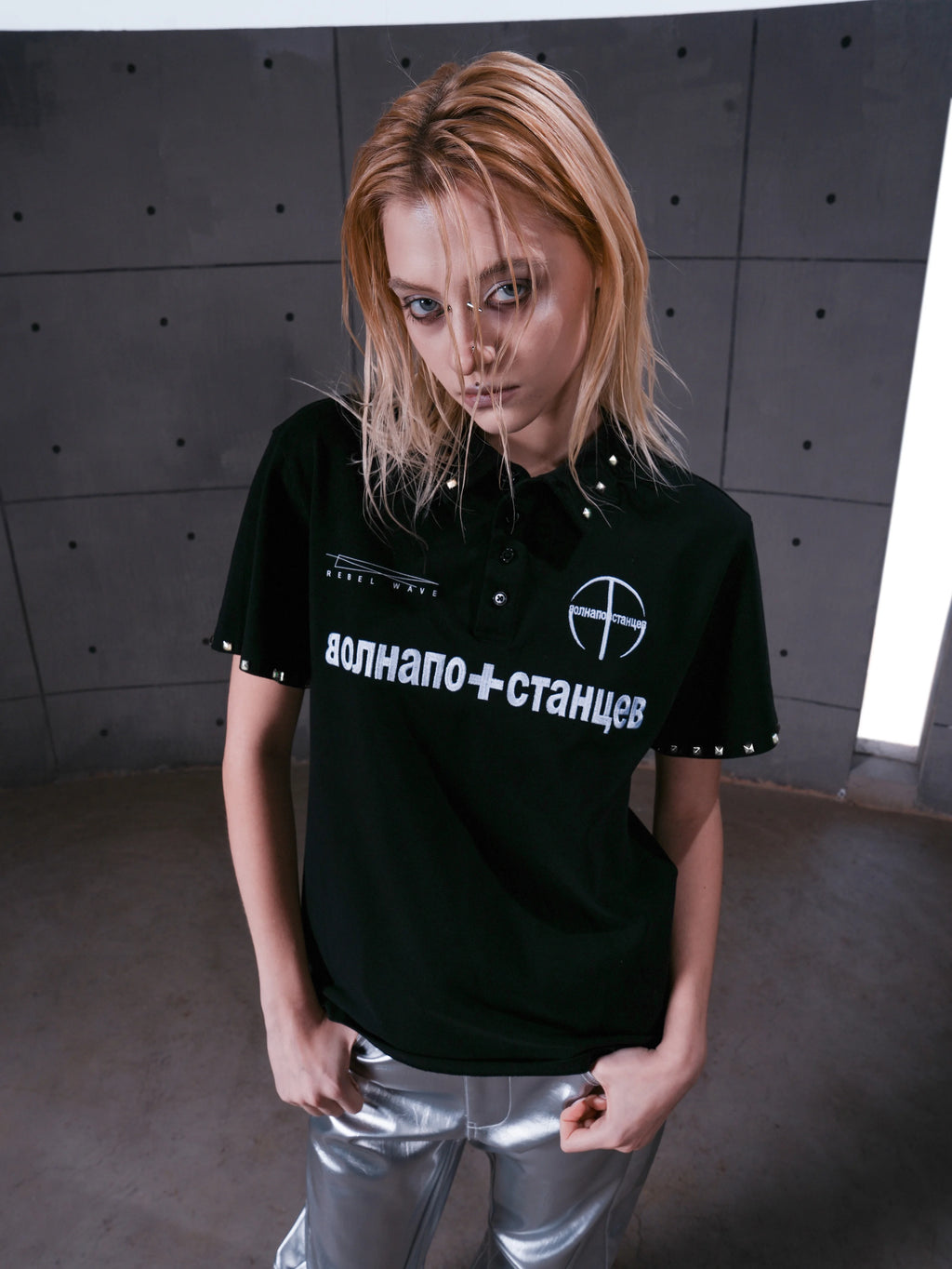 STUDDED PRINT POLO SHIRT