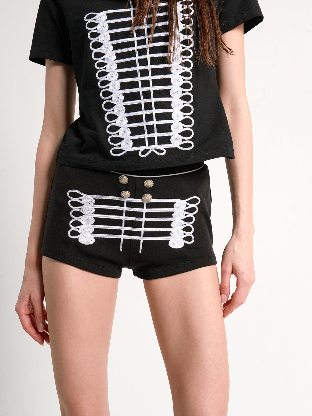 EMBROIDERY SHORTS(SET-UP)