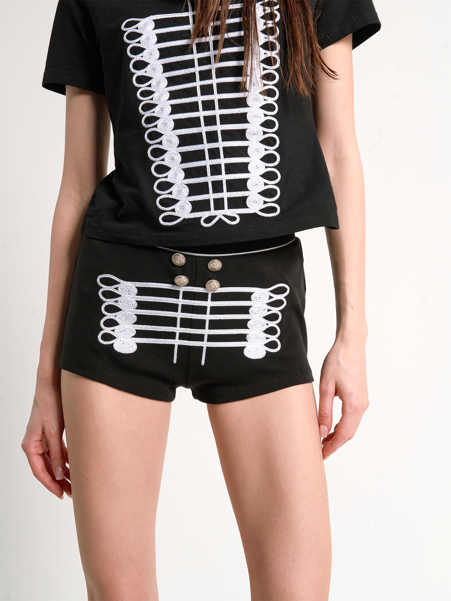 EMBROIDERY SHORTS(SET-UP)